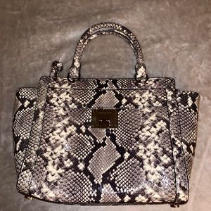 Michael Kors Snakeprint 🐍 Crossbody